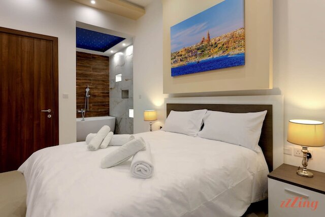 アメージングベイとシービュー付きのジェムビーチフロントアパート