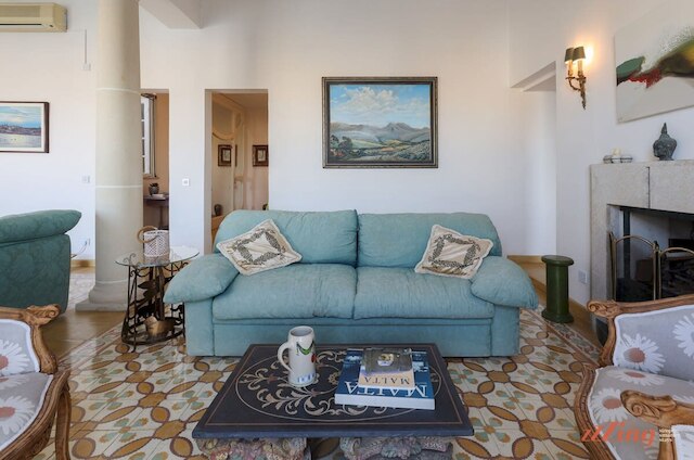 エクレクティック アパートメント ウィズ インクレディブル ハーバービューズ