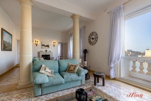 エクレクティック アパートメント ウィズ インクレディブル ハーバービューズ