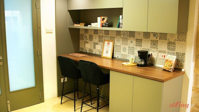 ユニーク 400-イヤーオールド モダン マルタホーム