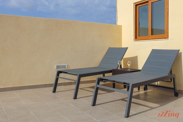 ルクスリアス デュプレックス シーフロント アパートメント ウィズ アメージング ビューズ