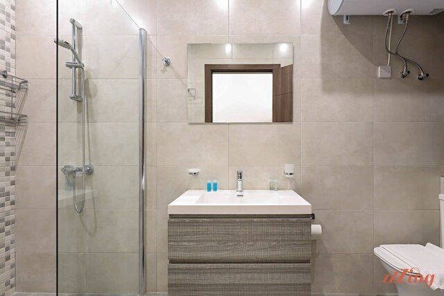 ルクスリアス デュプレックス シーフロント アパートメント ウィズ アメージング ビューズ