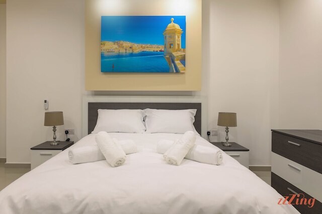 ルクスリアス デュプレックス シーフロント アパートメント ウィズ アメージング ビューズ