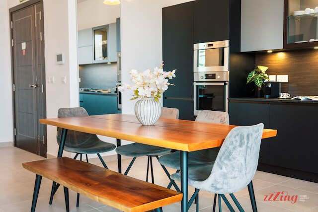 エレガンス エキサイトメント ラグジュアリー ダウンタウン エスケープ