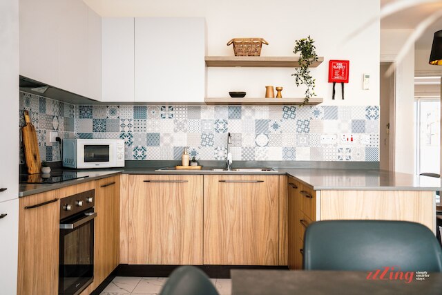 メディテラニアン リビング ライト バイ ザ シー