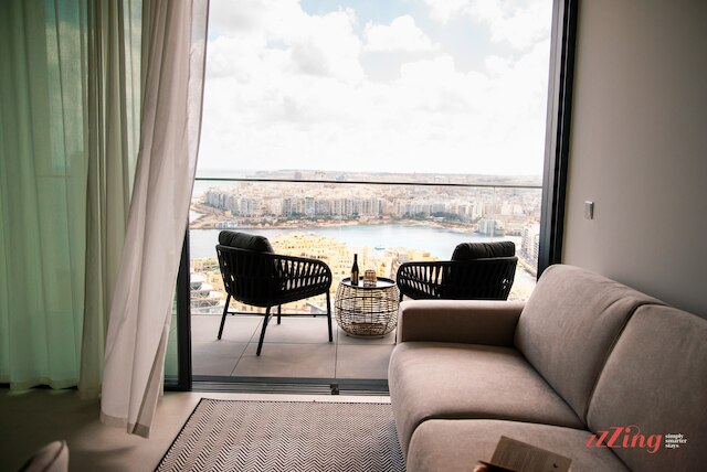 ラグジュアリー アット マーキュリータワーズ バイ ザハハディド アーキテクツ