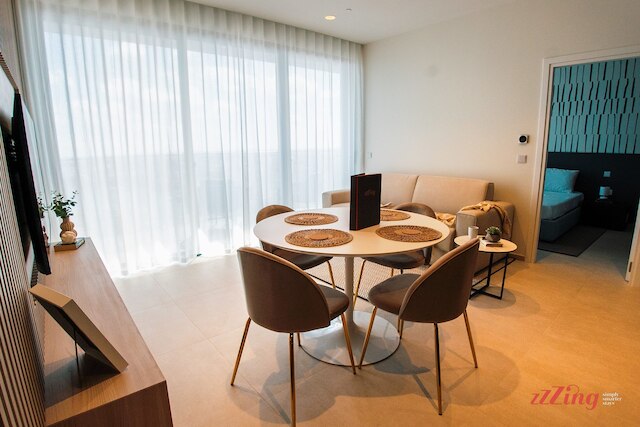 ラグジュアリー アット マーキュリータワーズ バイ ザハハディド アーキテクツ