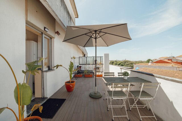 ダウンタウン クラシック ウィズ テラス バイ バケーショニー