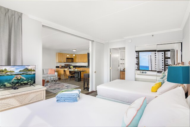 パーシャル オーシャンビュー コンド ウィズ 2 ベッド アンド パーキング