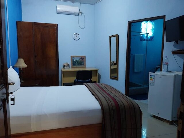 ミス. エミリープレイス