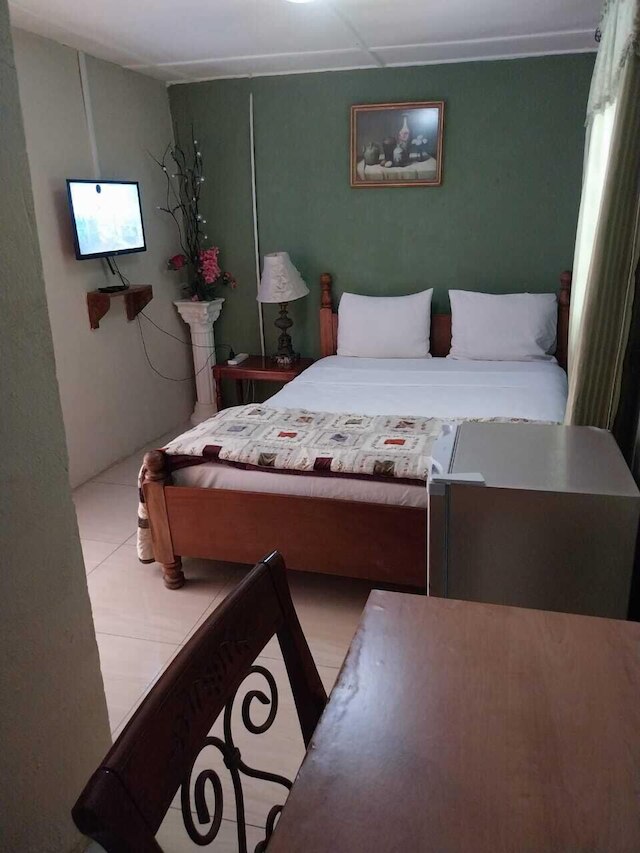 ミス. エミリープレイス