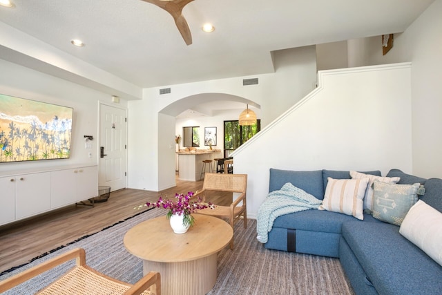 ナピリ ベイ NPG-C11 バイ KBM