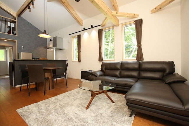 ホワイトピークキャビン白馬