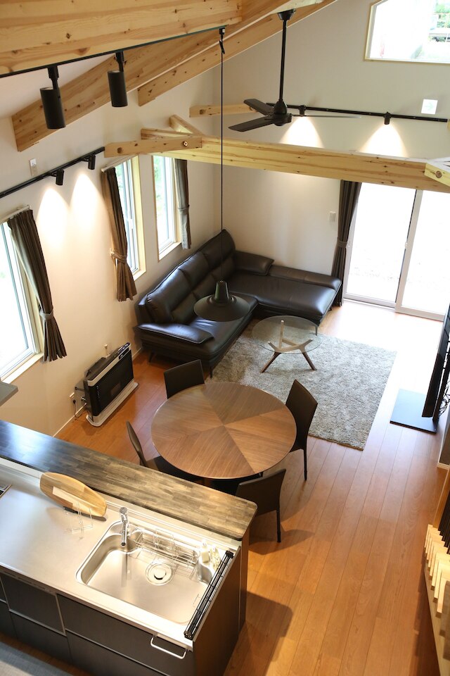 ホワイトピークキャビン白馬