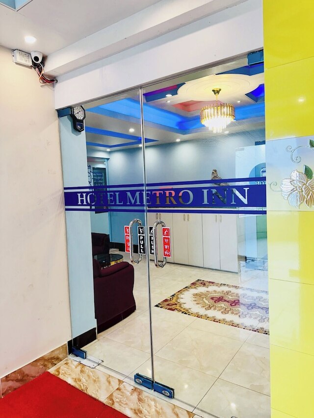 ホテル メトロ イン