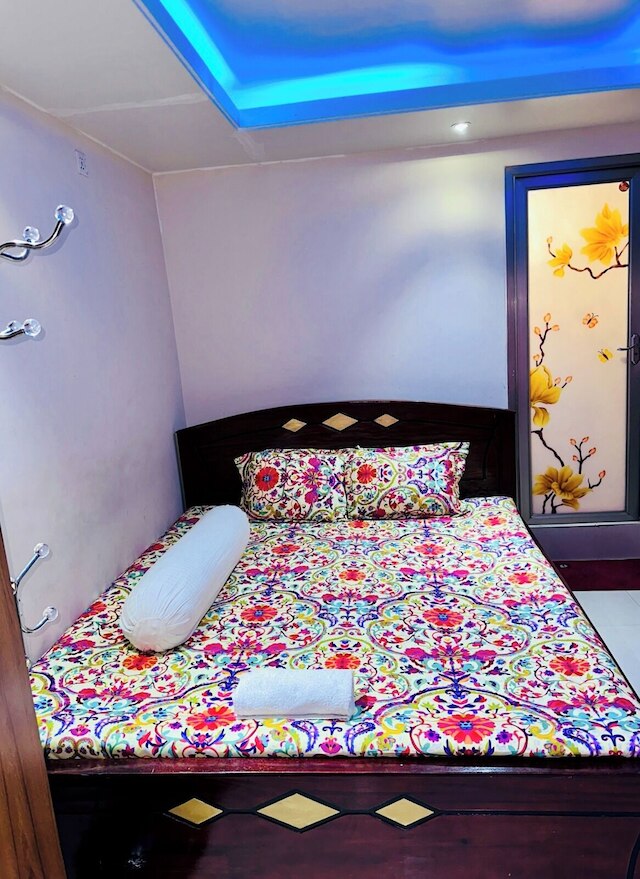 ホテル メトロ イン