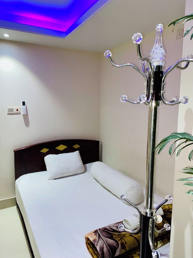 ホテル メトロ イン