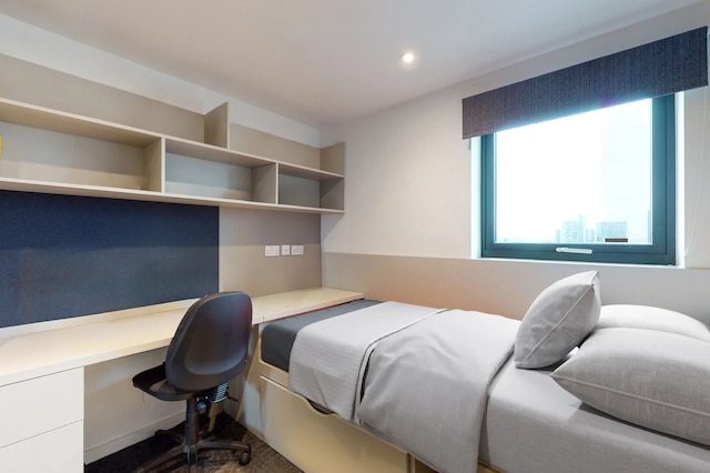 フォー スチューデント オンリー キャンバス マンチェスター