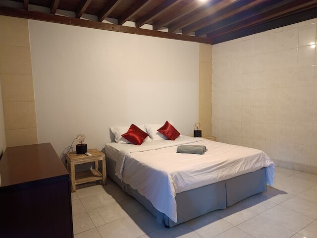 ナシャ レジデンス