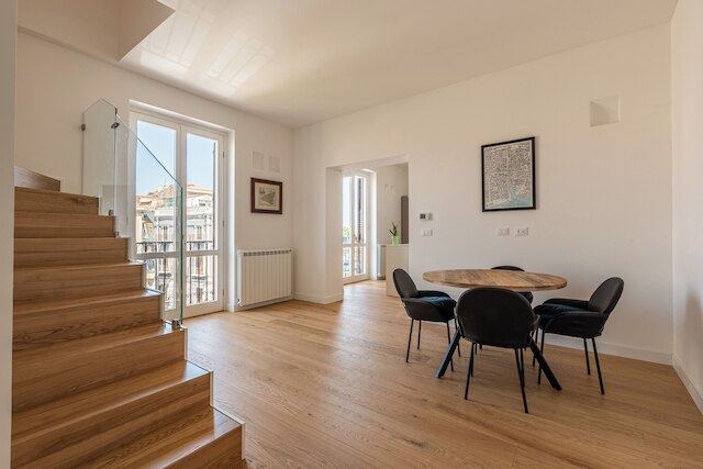 オレティア アパートメント ウィズ テラス