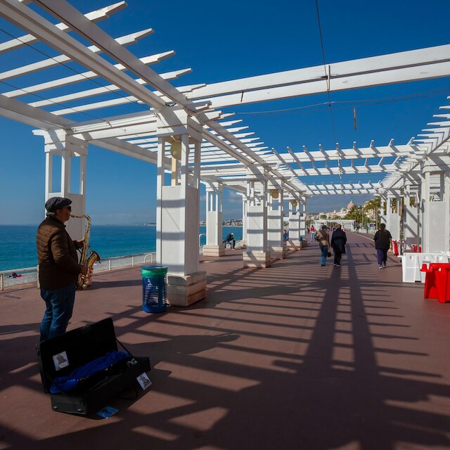 アパルトマン レ シクラメン