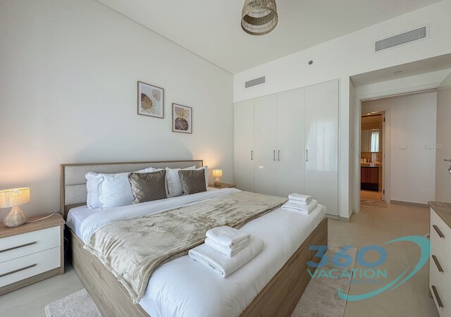 ダウンタウン ビューズ 1 ベッドルーム アパートメント ハイフロア