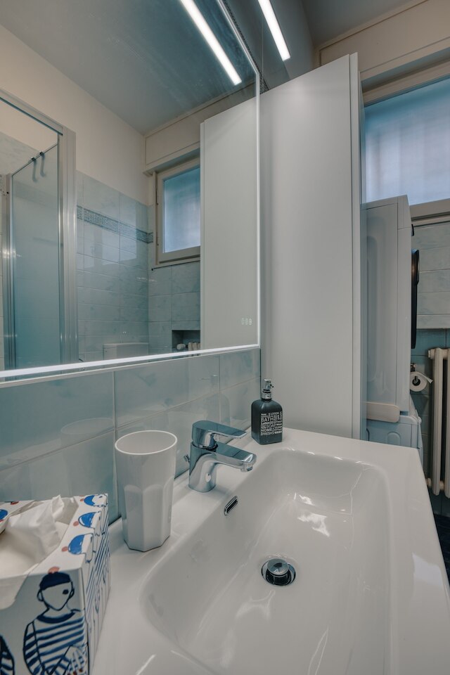 アパルタメント モデルノ サントルソラ