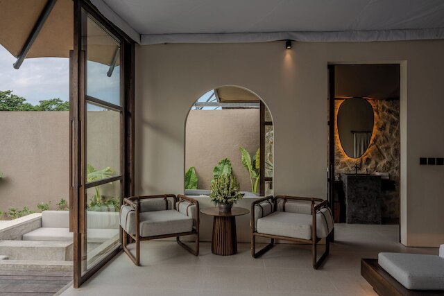 ウブド マス グランピング ラグジュアリー テント