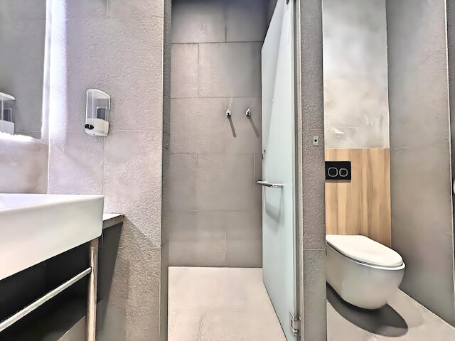 フツラ ブティック ホステル