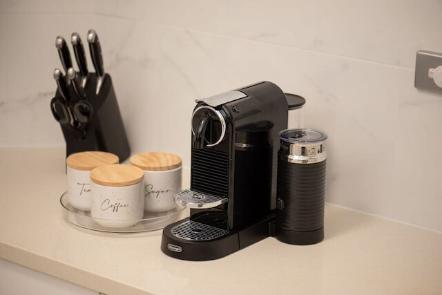 リーフ アパートメント ケアンズ - 4 プールズ リゾート BBQ