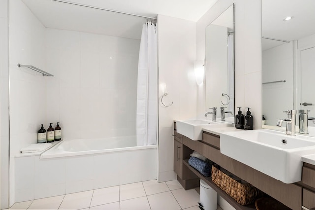 ラックス アパートメント ケアンズ - 9 プールズ BBQ ジム