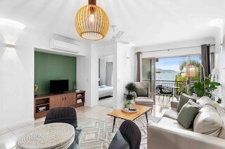 トロピカル パラダイス ケアンズ - 9 プールズ ジム BBQ