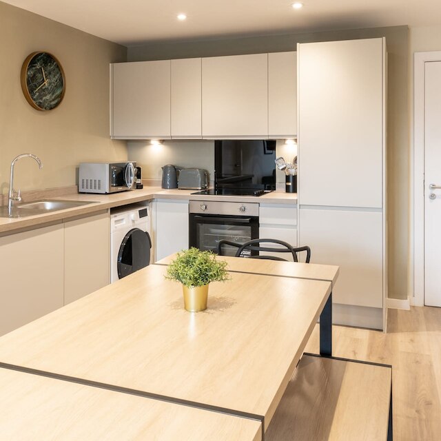 ホストステイ リッチモンドプレイス 001