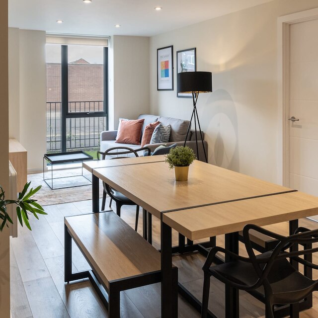 ホストステイ リッチモンドプレイス 001