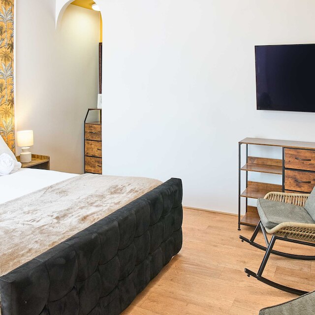 ホストステイ アーバンネスト