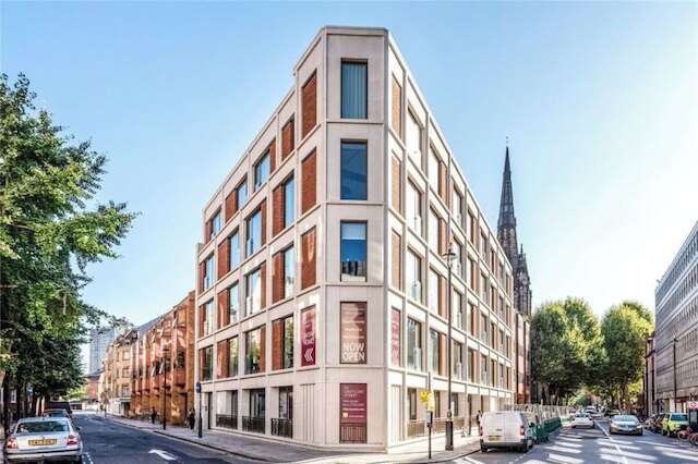 ウェストミンスター リトリート バイ アンダーザドアマット