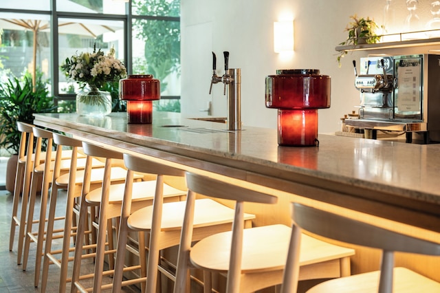 マスター マゼー