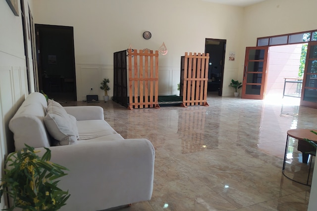 サトエ アタップ ルーム ステイ シャリア