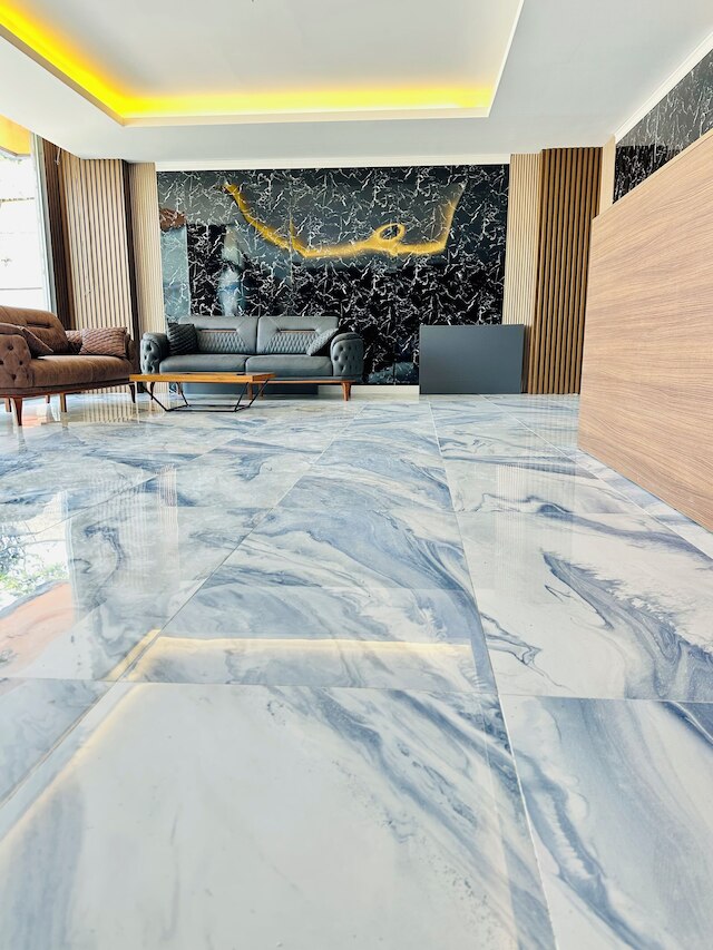 ザ ヘラ ゴールド ホテル