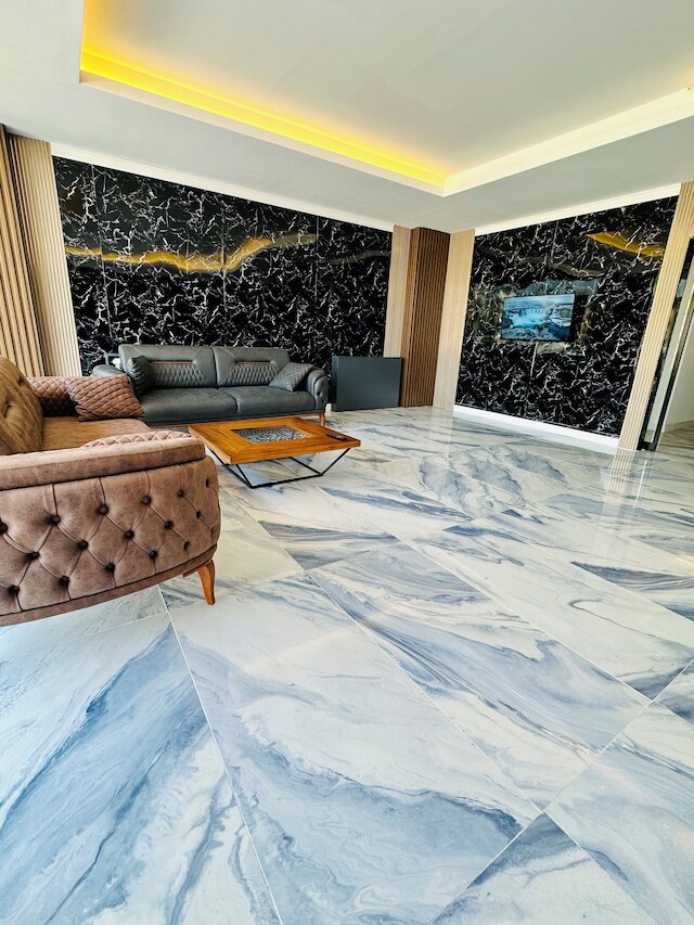 ザ ヘラ ゴールド ホテル