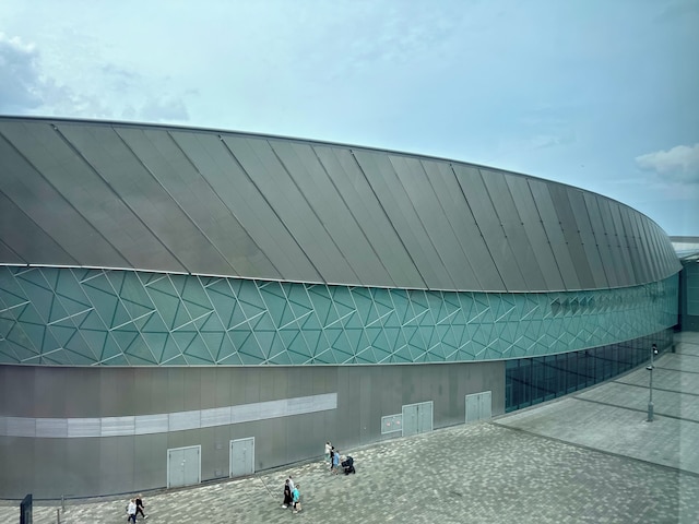 シティ センター アルバート ドック & アリーナ アパートメント