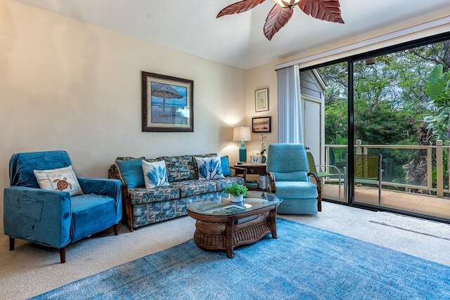 グランド チャンピオンズ 12 1 ベッドルーム コンド