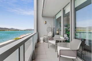 ラックス ウォーターフロント - プライム ロケーション プール ジム サウナ