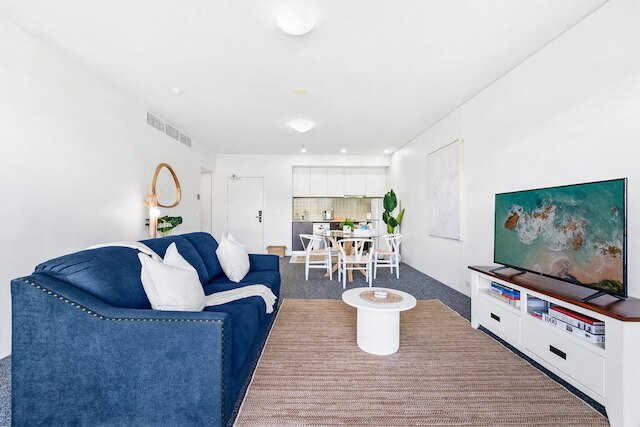 ラックス ウォーターフロント - プライム ロケーション プール ジム サウナ