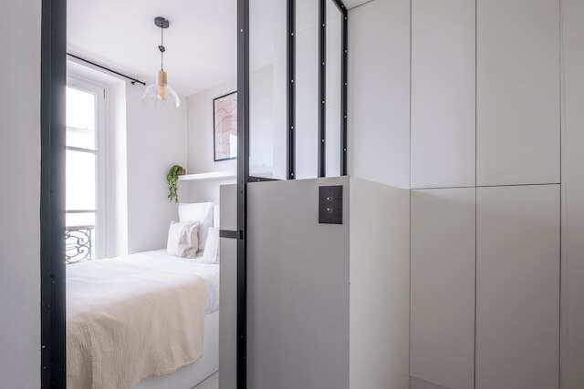 ファスチュー アパルトマン ピエ ド モンマルトル