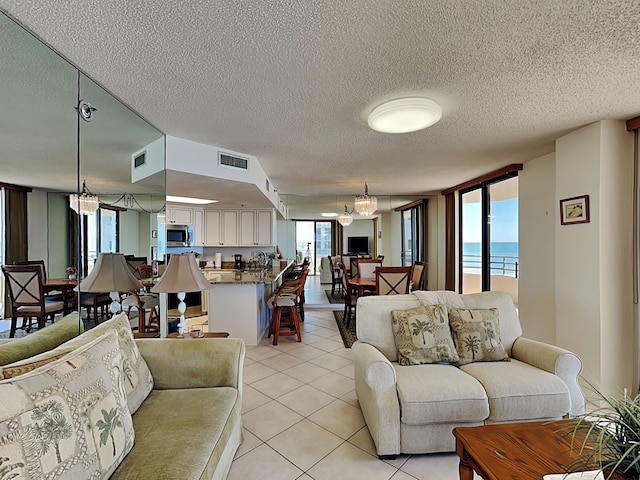 オーシャンズ アトリウム #205