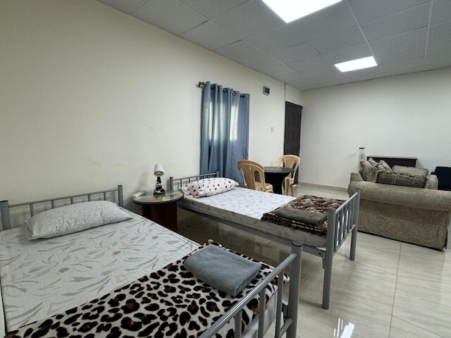 スタジオ 2 - アブダビ