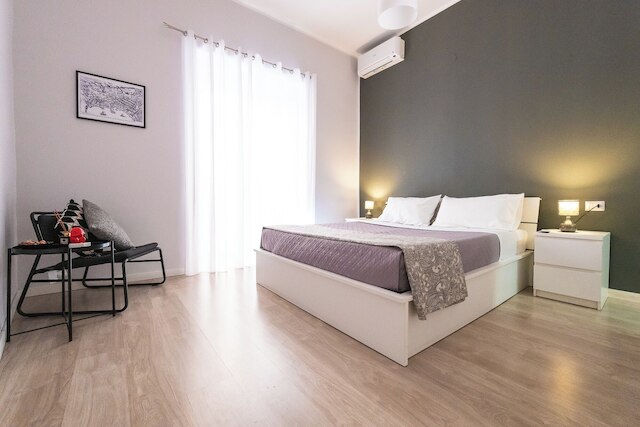 アルキヴィオ 32 ネアポリタン アパートメント