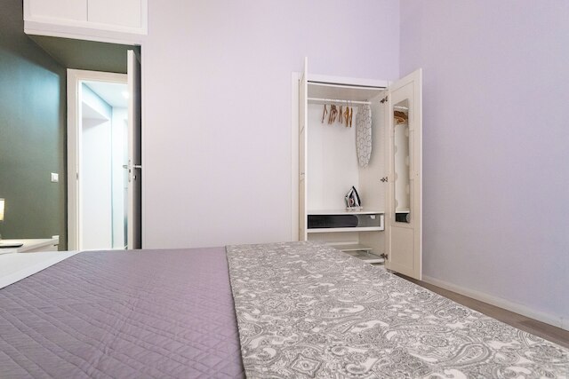 アルキヴィオ 32 ネアポリタン アパートメント