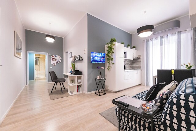 アルキヴィオ 32 ネアポリタン アパートメント